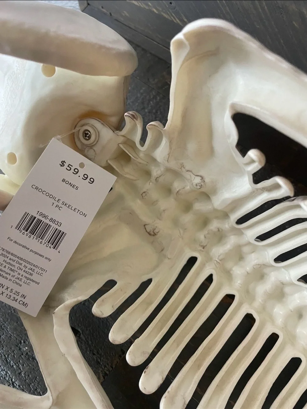 Crazy bonez white reptile